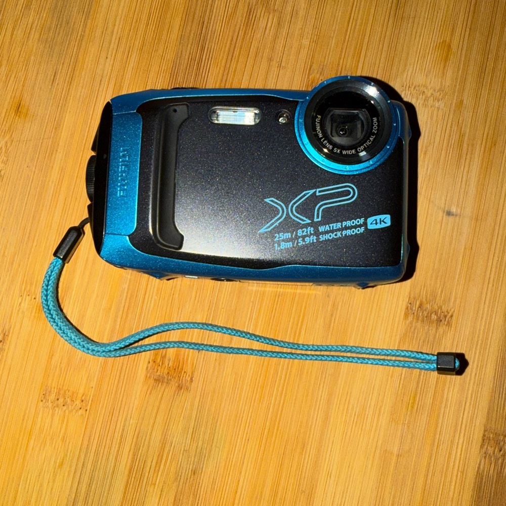 FujiFilm FinePix XP140 4K 16.4 MP Shock/Waterproof Compact Digital Camera